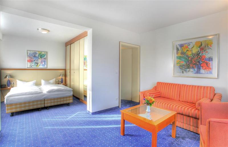 Western Hanse Hotel 4*